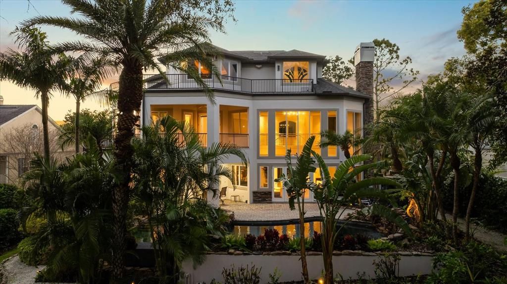 На продажу: $3,499,000 (5 спален, 7 ванн, 9100 Квадратных фут)