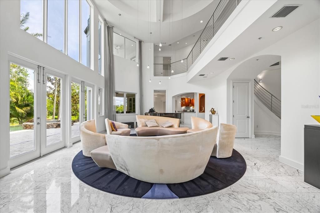 На продажу: $3,499,000 (5 спален, 7 ванн, 9100 Квадратных фут)