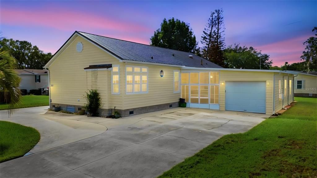 En Venta: $349,900 (3 camas, 2 baños, 1718 Pies cuadrados)