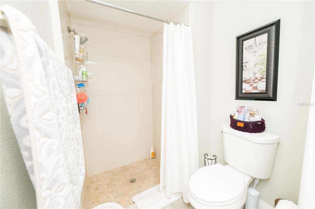 For Sale: $390,000 (3 beds, 2 baths, 1536 Square Feet)