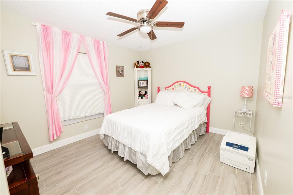 For Sale: $390,000 (3 beds, 2 baths, 1536 Square Feet)