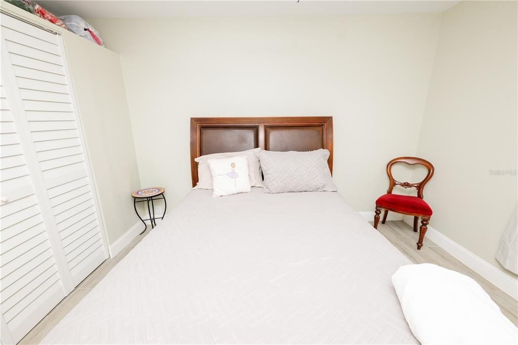 For Sale: $390,000 (3 beds, 2 baths, 1536 Square Feet)