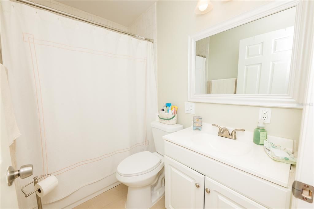 For Sale: $390,000 (3 beds, 2 baths, 1536 Square Feet)