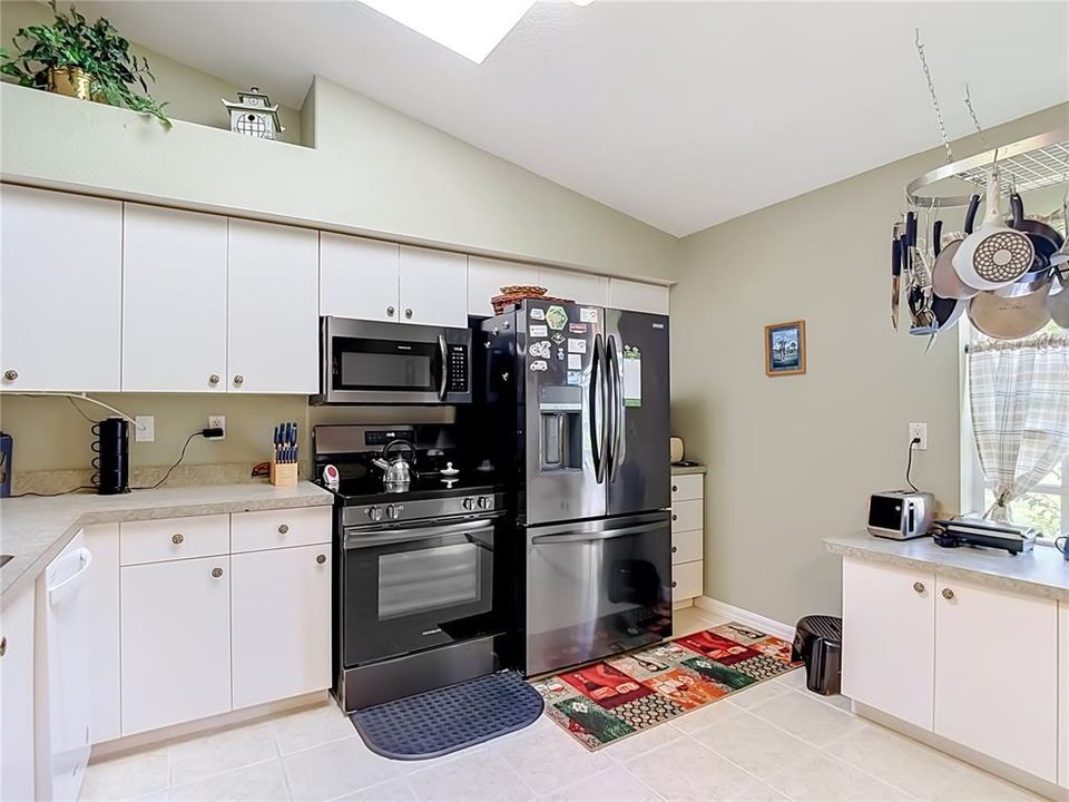En Venta: $264,900 (2 camas, 2 baños, 1636 Pies cuadrados)