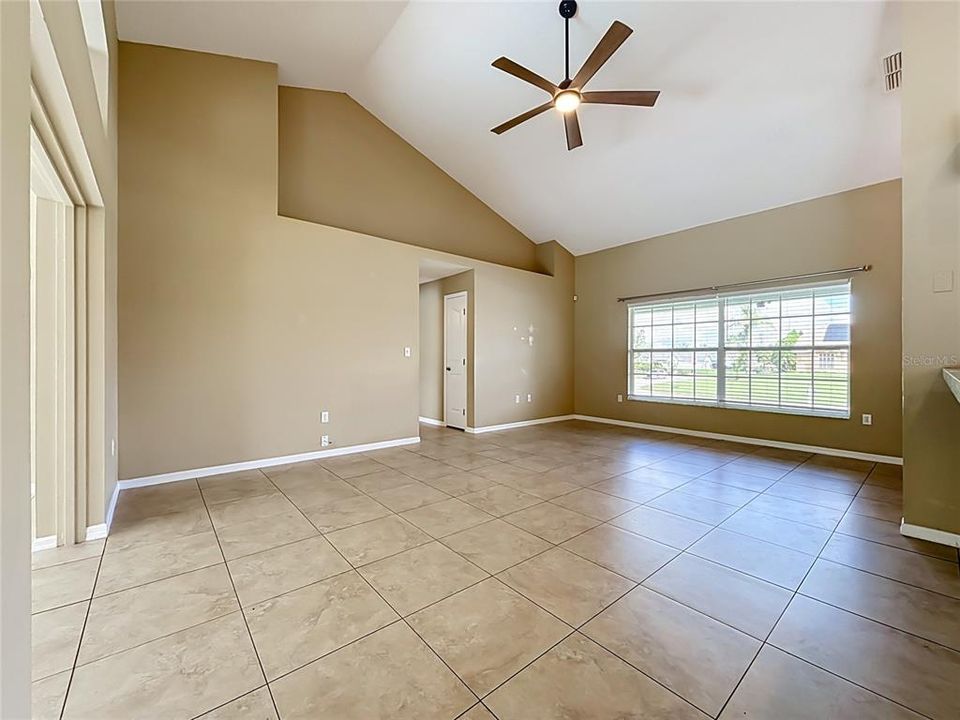Active With Contract: $365,000 (4 beds, 2 baths, 1838 Square Feet)