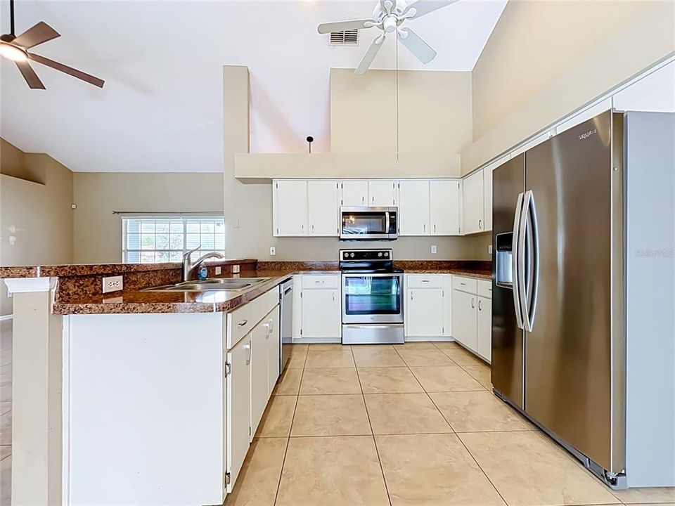Active With Contract: $365,000 (4 beds, 2 baths, 1838 Square Feet)