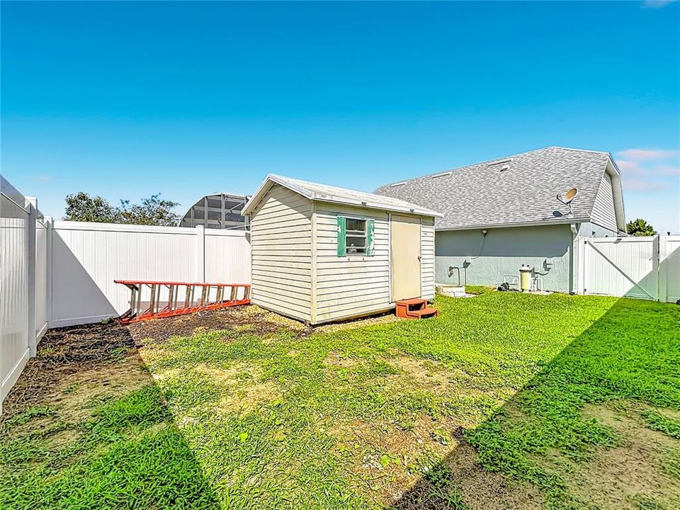 Active With Contract: $365,000 (4 beds, 2 baths, 1838 Square Feet)