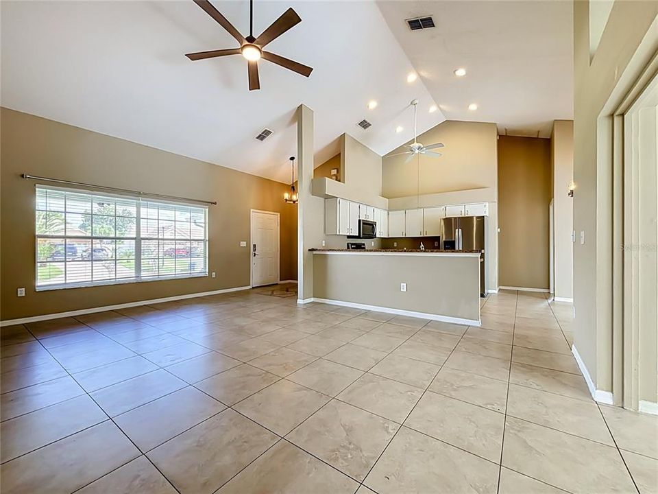 Active With Contract: $365,000 (4 beds, 2 baths, 1838 Square Feet)