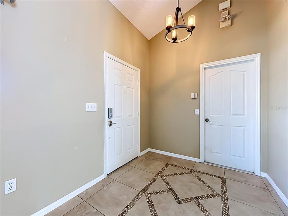 Active With Contract: $365,000 (4 beds, 2 baths, 1838 Square Feet)