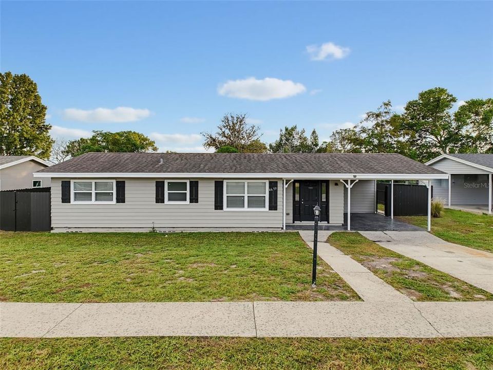 En Venta: $225,000 (2 camas, 2 baños, 1016 Pies cuadrados)