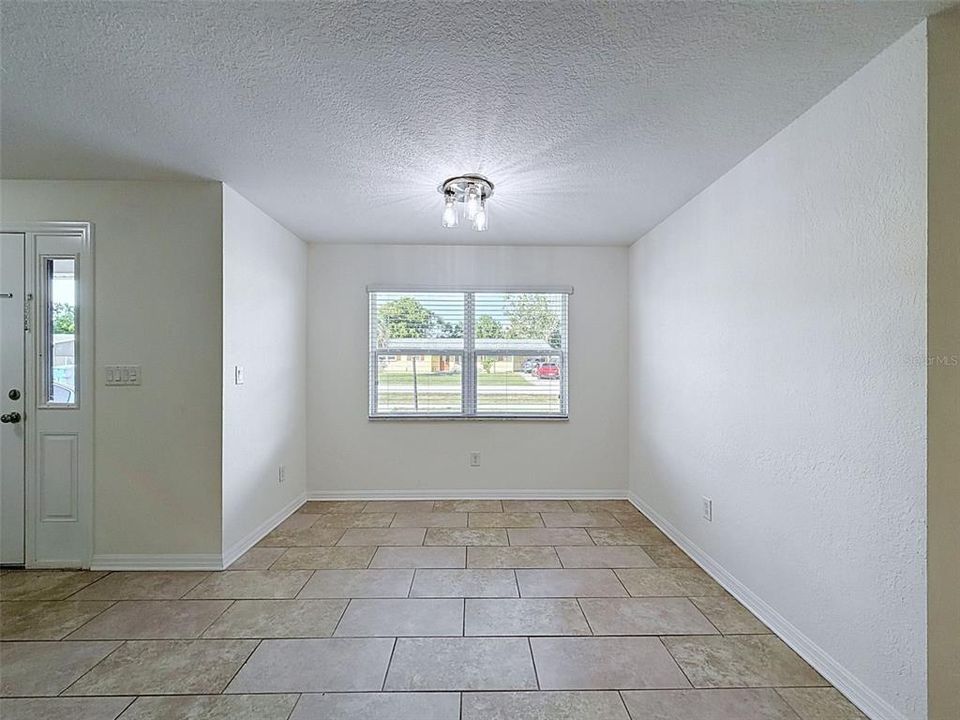En Venta: $225,000 (2 camas, 2 baños, 1016 Pies cuadrados)
