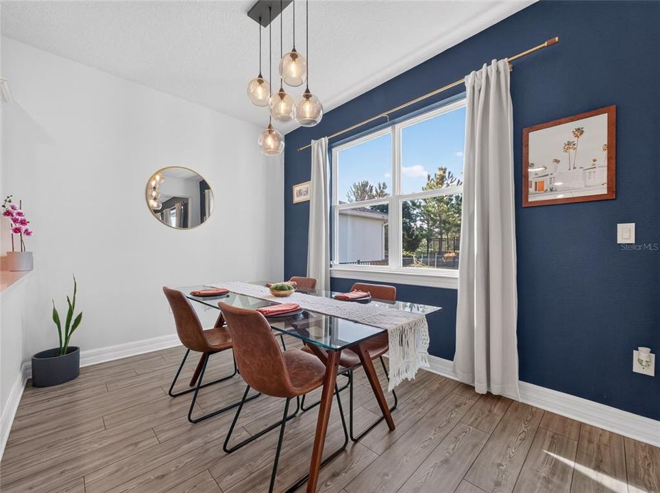 En Venta: $515,000 (3 camas, 2 baños, 1811 Pies cuadrados)