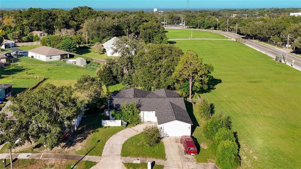 For Rent: $2,100 (5 beds, 3 baths, 1484 Square Feet)