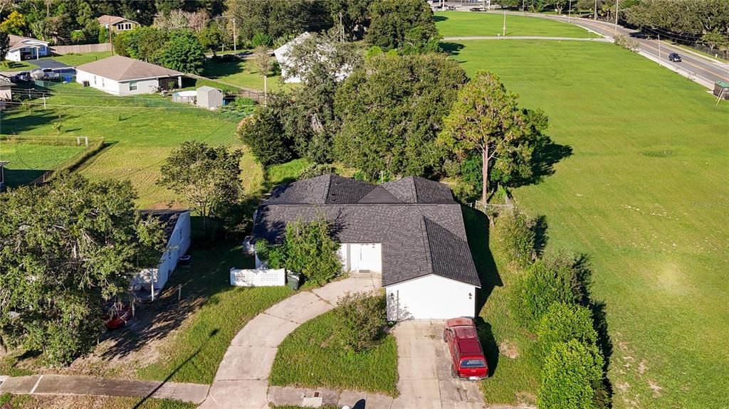 For Rent: $2,100 (5 beds, 3 baths, 1484 Square Feet)