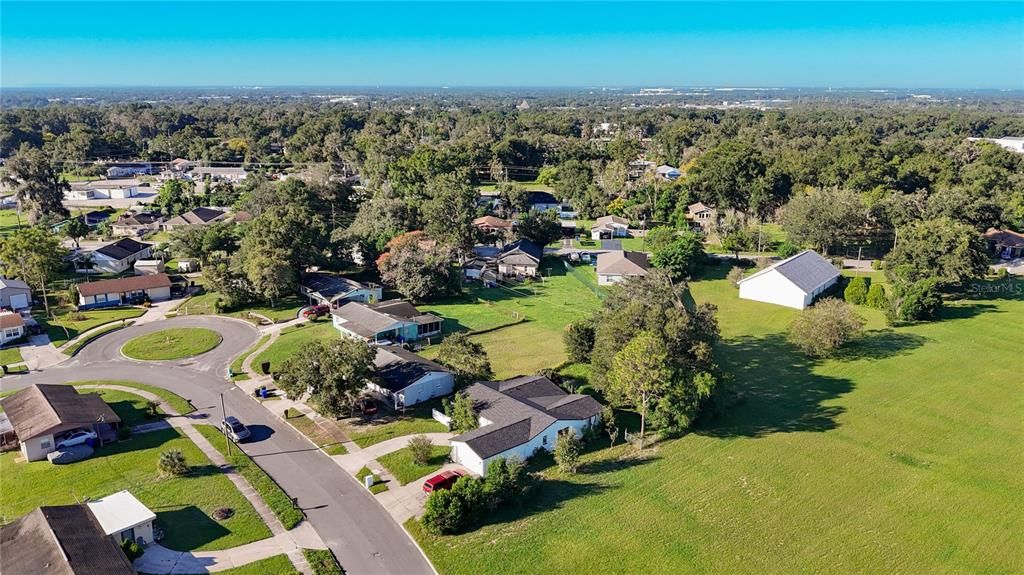 For Rent: $2,100 (5 beds, 3 baths, 1484 Square Feet)