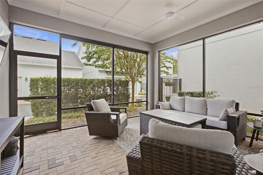 For Sale: $699,000 (3 beds, 2 baths, 2818 Square Feet)