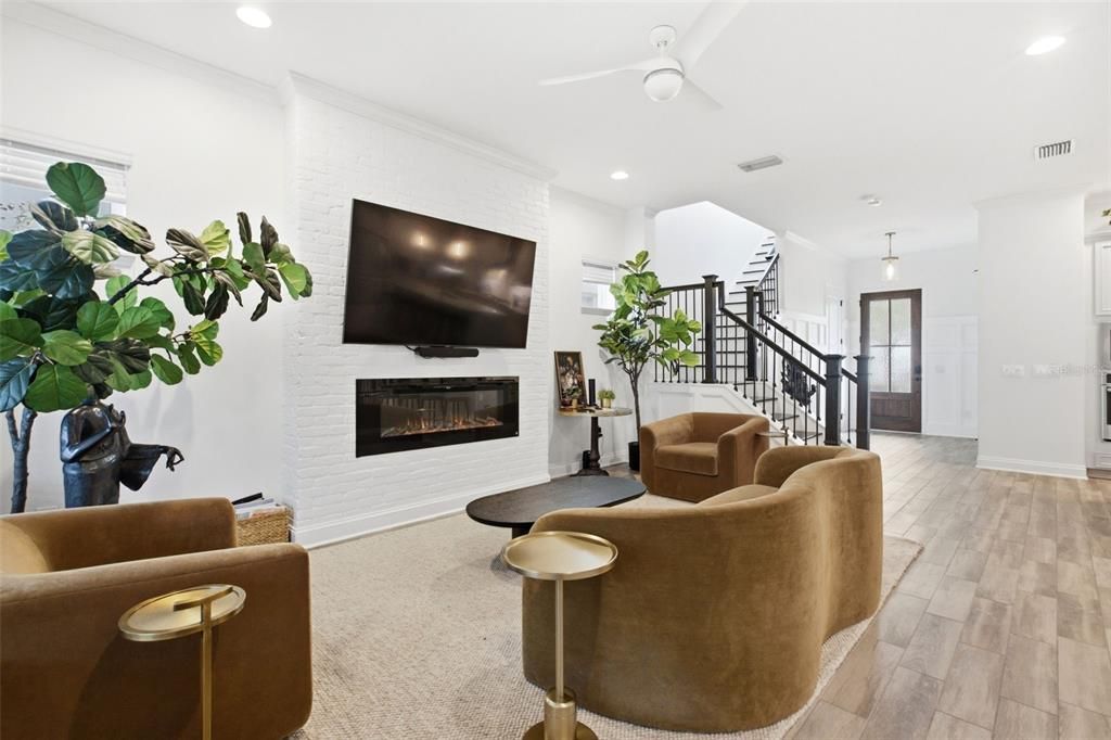 For Sale: $699,000 (3 beds, 2 baths, 2818 Square Feet)