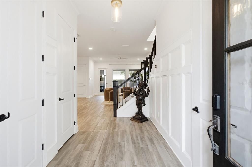 For Sale: $699,000 (3 beds, 2 baths, 2818 Square Feet)
