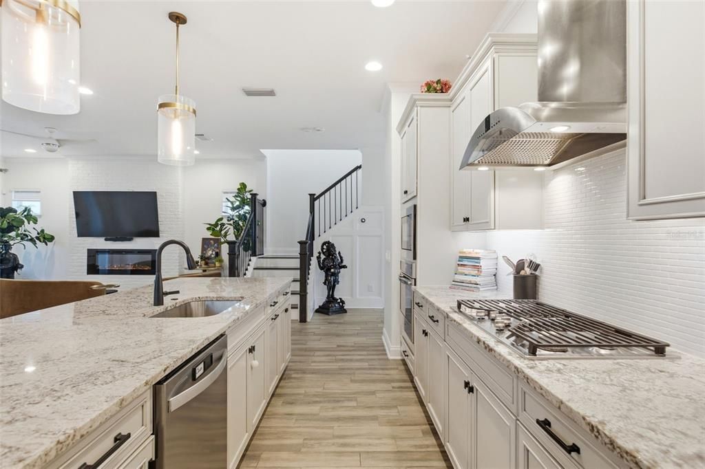 For Sale: $699,000 (3 beds, 2 baths, 2818 Square Feet)