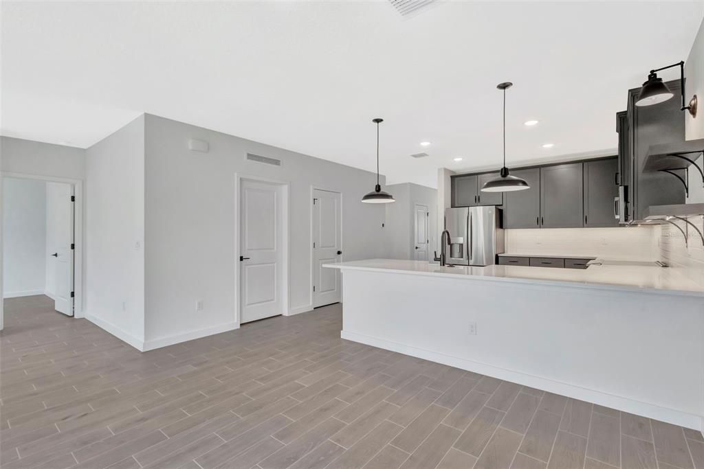For Rent: $2,650 (4 beds, 2 baths, 1603 Square Feet)