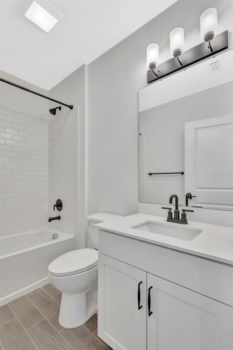 For Rent: $2,650 (4 beds, 2 baths, 1603 Square Feet)