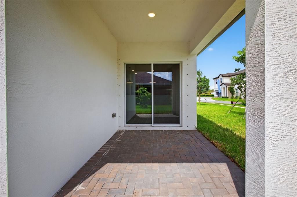 For Rent: $2,650 (4 beds, 2 baths, 1603 Square Feet)