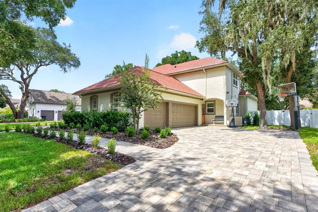 For Sale: $1,375,000 (4 beds, 4 baths, 4046 Square Feet)