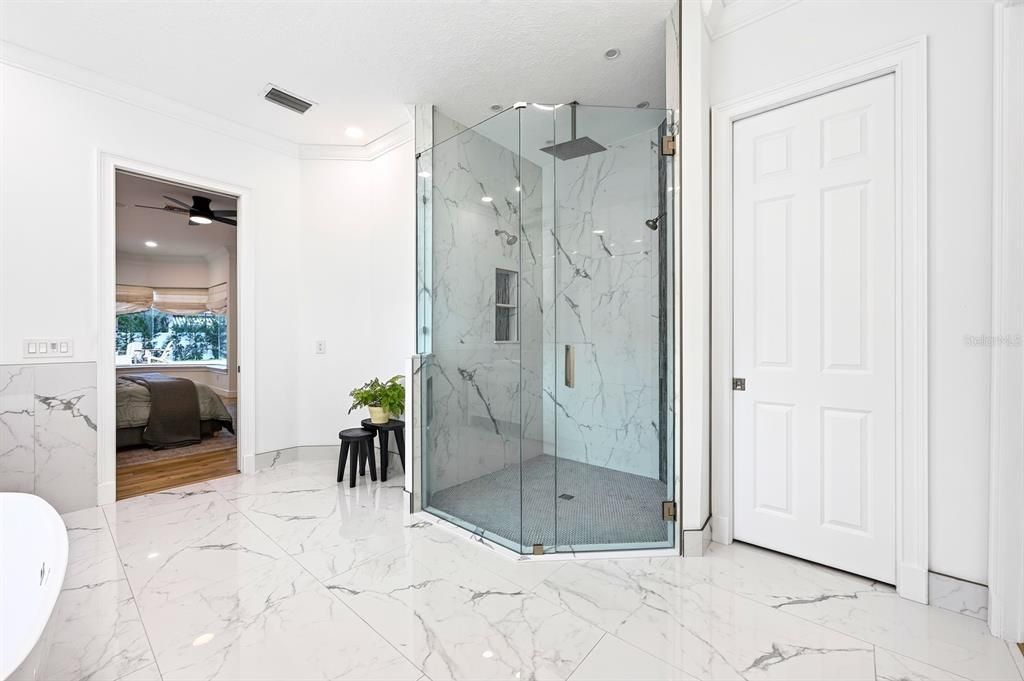 For Sale: $1,375,000 (4 beds, 4 baths, 4046 Square Feet)