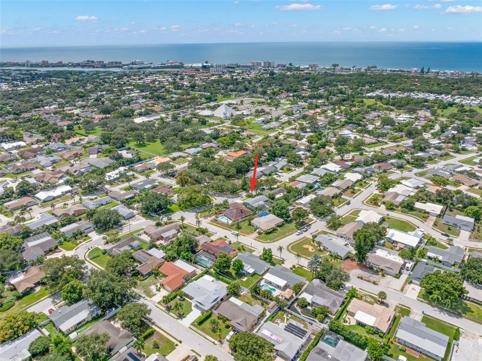 На продажу: $575,000 (2 спален, 2 ванн, 1494 Квадратных фут)