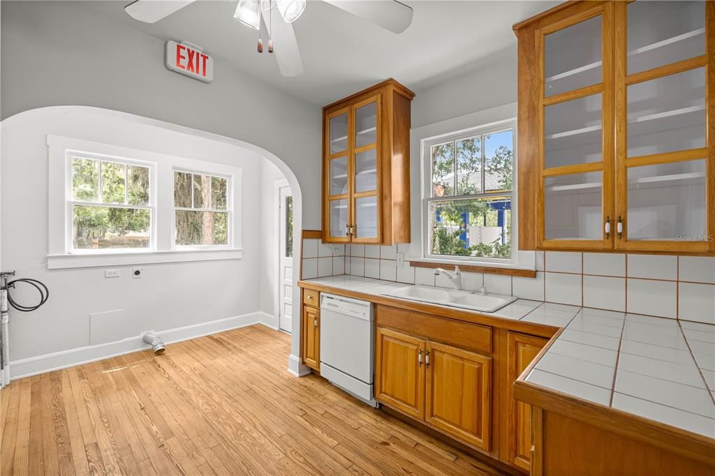 For Sale: $369,900 (0 beds, 0 baths, 1200 Square Feet)