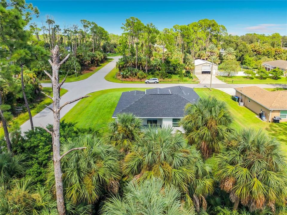 For Sale: $305,000 (3 beds, 2 baths, 1563 Square Feet)