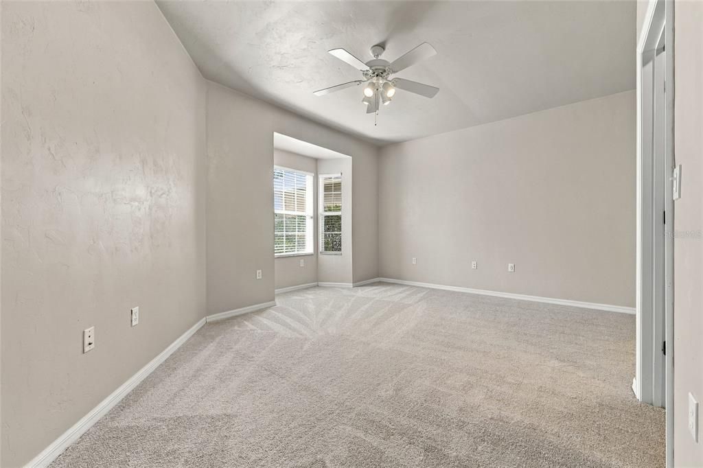 For Sale: $279,000 (3 beds, 2 baths, 1380 Square Feet)