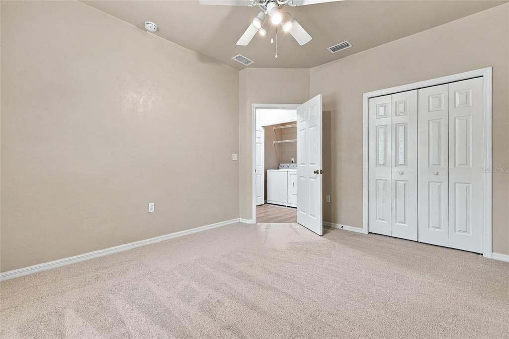 For Sale: $279,000 (3 beds, 2 baths, 1380 Square Feet)