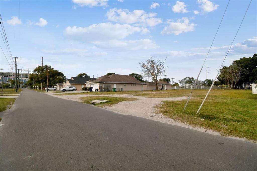 En Venta: $494,900 (0.38 acres)