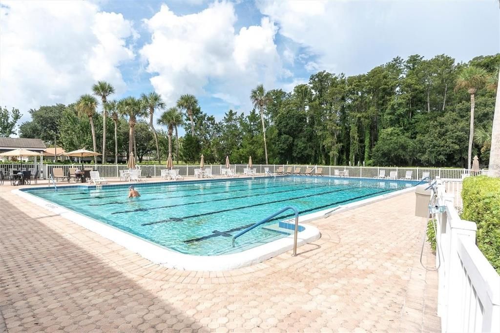 For Sale: $247,500 (2 beds, 2 baths, 1162 Square Feet)