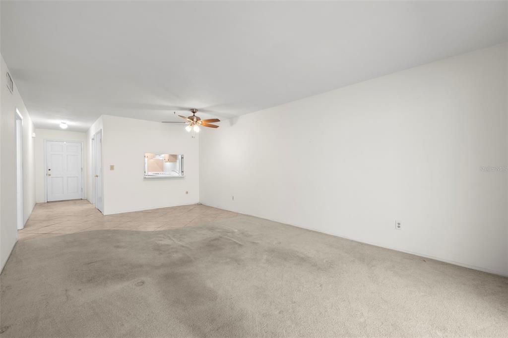 For Sale: $75,000 (2 beds, 1 baths, 965 Square Feet)