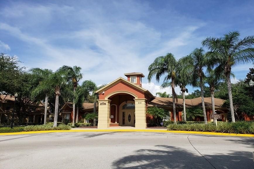 For Sale: $149,000 (1 beds, 1 baths, 826 Square Feet)