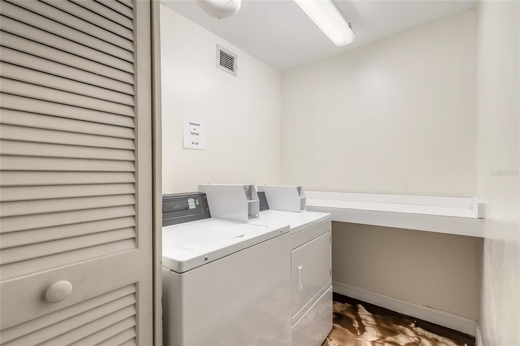 En Venta: $329,900 (2 camas, 2 baños, 1072 Pies cuadrados)