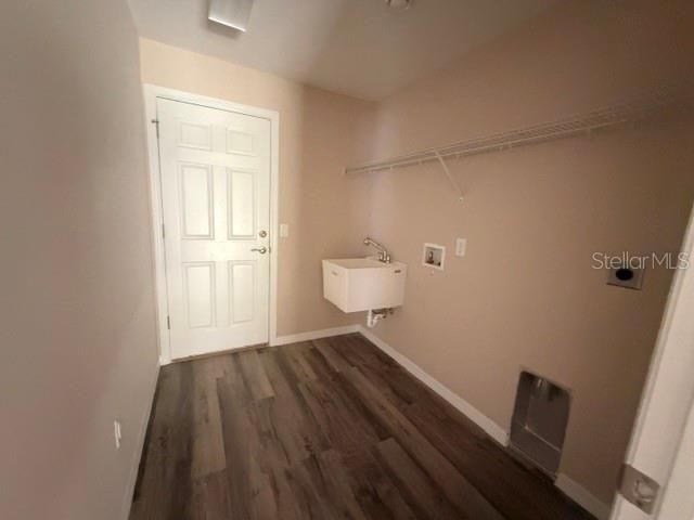 En Venta: $222,000 (3 camas, 2 baños, 1464 Pies cuadrados)