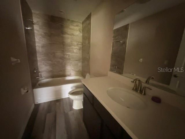 En Venta: $222,000 (3 camas, 2 baños, 1464 Pies cuadrados)
