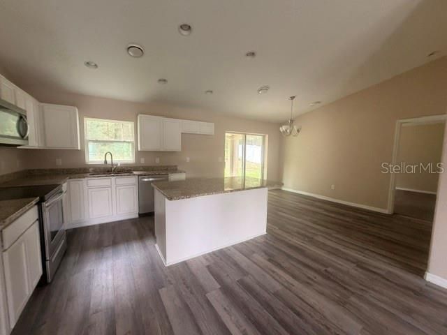 En Venta: $222,000 (3 camas, 2 baños, 1464 Pies cuadrados)