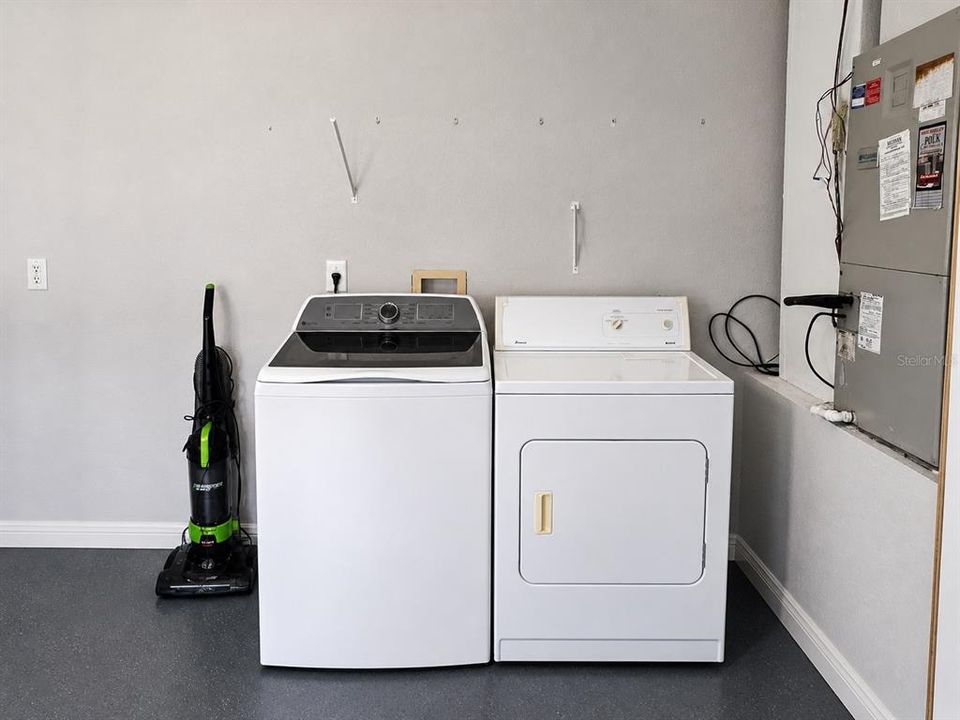 En Renta: $3,000 (4 camas, 3 baños, 2015 Pies cuadrados)