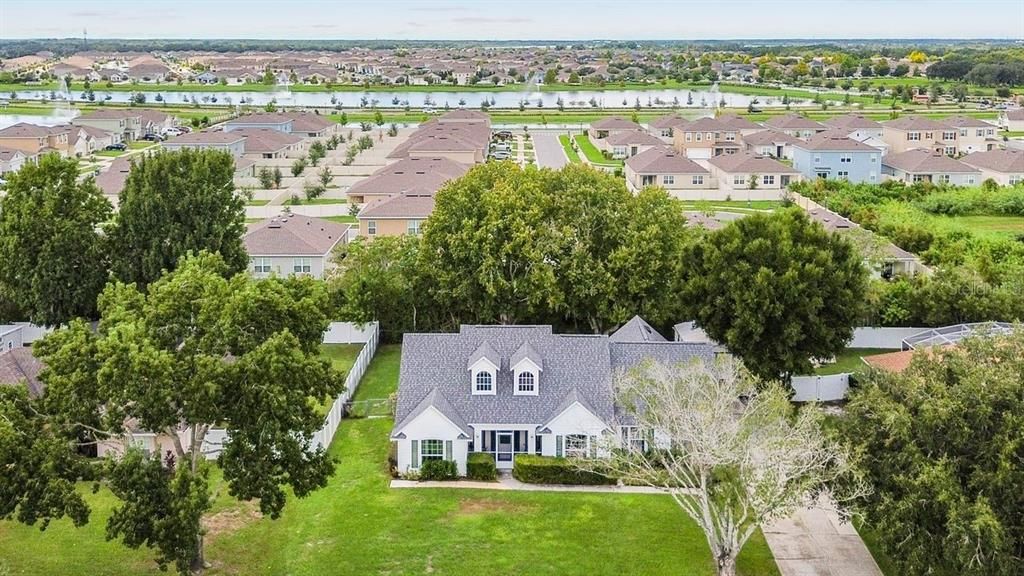 На продажу: $444,900 (3 спален, 2 ванн, 2077 Квадратных фут)