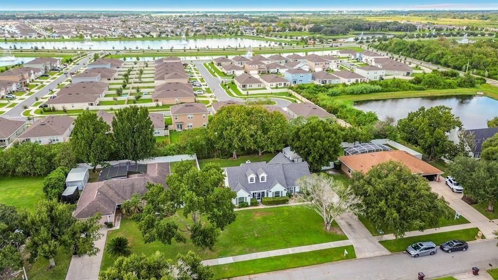 На продажу: $444,900 (3 спален, 2 ванн, 2077 Квадратных фут)