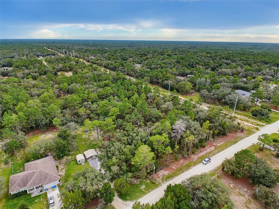 待售: $299,500 (4.40 acres)
