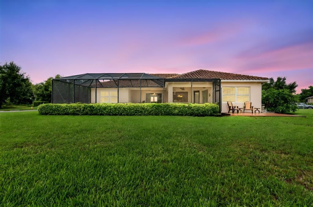 En Venta: $900,000 (3 camas, 3 baños, 3080 Pies cuadrados)