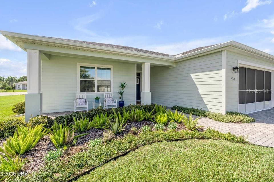 For Sale: $510,000 (3 beds, 2 baths, 1966 Square Feet)