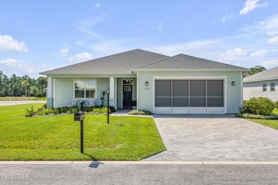 For Sale: $510,000 (3 beds, 2 baths, 1966 Square Feet)