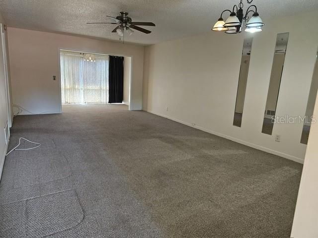 For Rent: $1,250 (2 beds, 2 baths, 938 Square Feet)