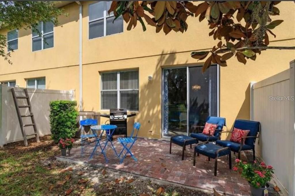 На продажу: $325,000 (3 спален, 2 ванн, 1798 Квадратных фут)